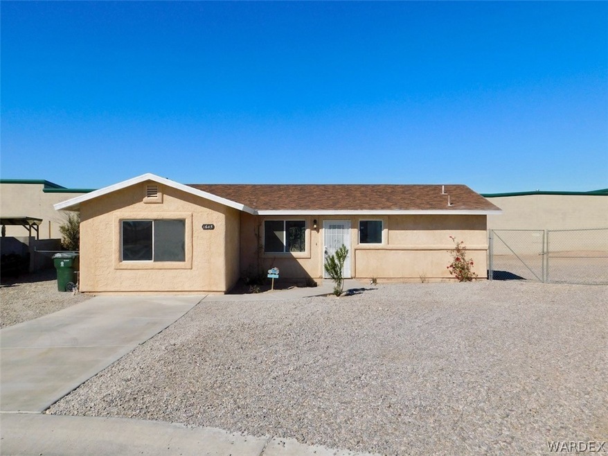 1645 E Aztec Rd- almost quarter acre lot