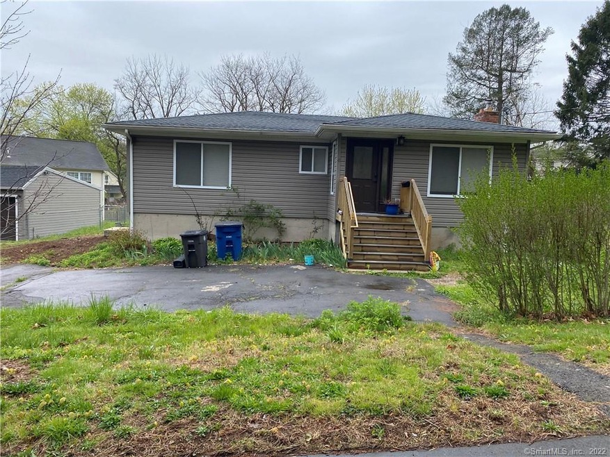 41 W Hills Rd, New Haven, CT 06515 - photo 1