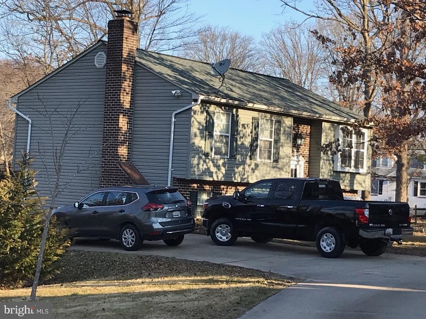 5004 Tartan Hill Rd, Perry Hall, MD 21128 - photo 1