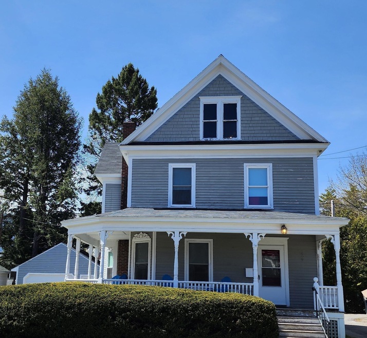 1 8 Bartlett St Waterville