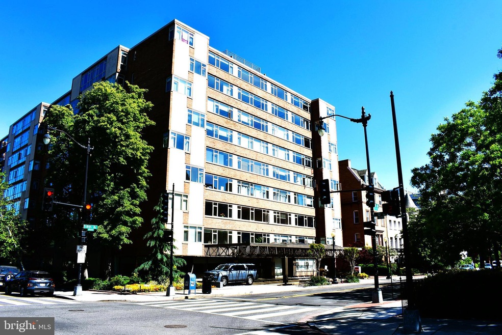 Dupont East Condominium unit 618, Washington, DC 20036 - photo 1