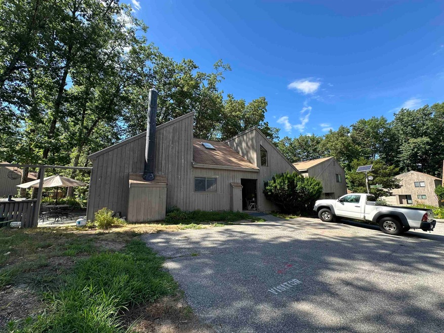 111 Coburn Ave unit 212, Nashua, NH 03063 - photo 1