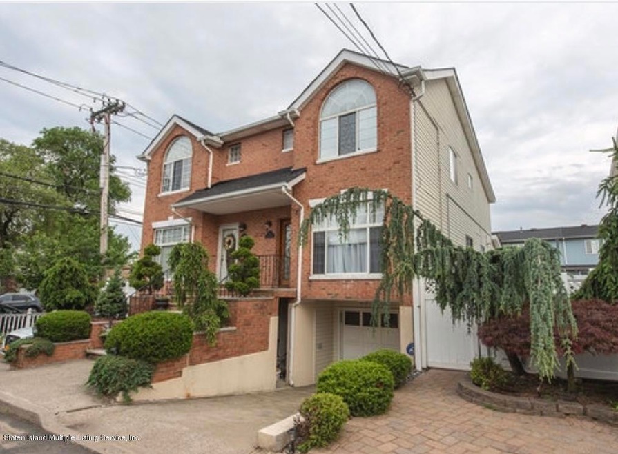 12 Mandy Ct, Staten Island, NY 10309 - photo 1