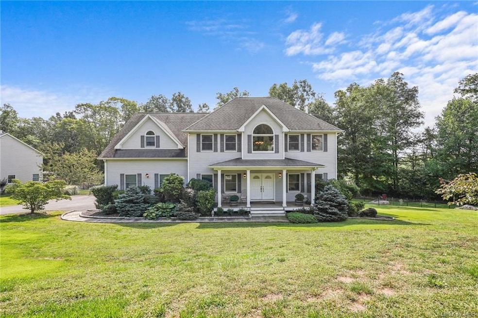 58 Lindy Dr, Carmel, NY 10512 - photo 1