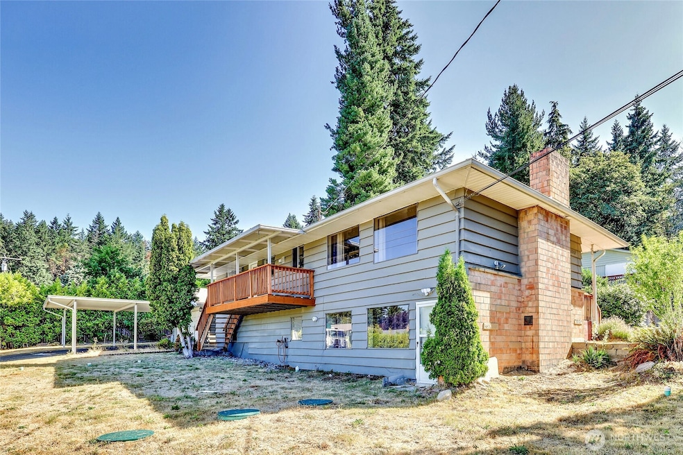 1802 NE Windermere Dr, Bremerton, WA 98310 - photo 1