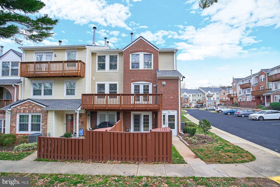 12596 Kempston Ln unit 7-69, Woodbridge, VA 22192 - photo 1