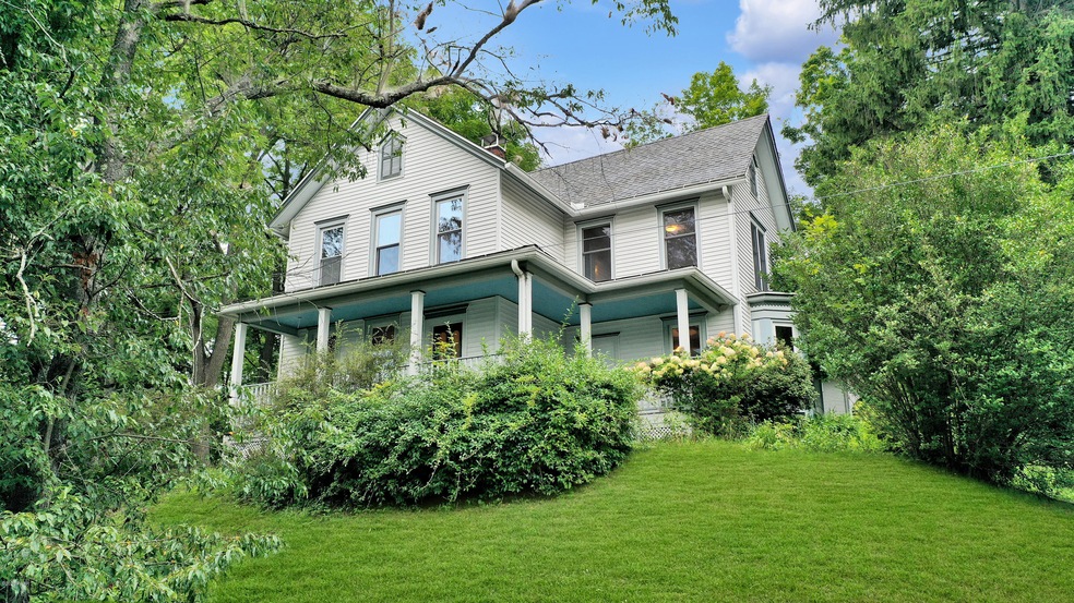 245 Prospect St, Hawley, PA 18428 - photo 1