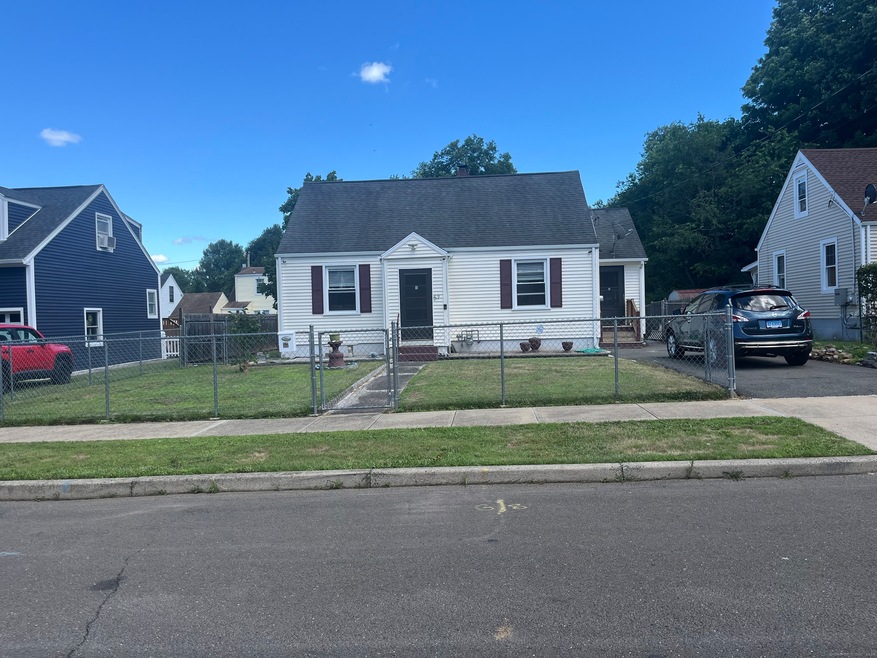 57 Glen View Terrace, New Haven, CT 06515 - photo 1
