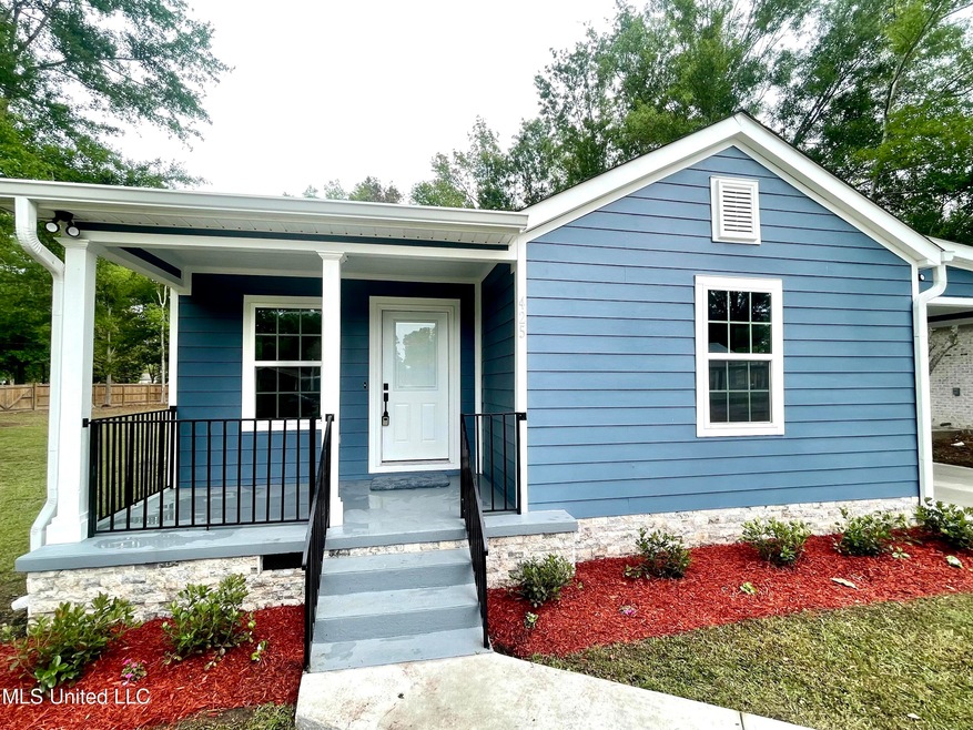 425 Dozier St, Picayune, MS 39466 - photo 1