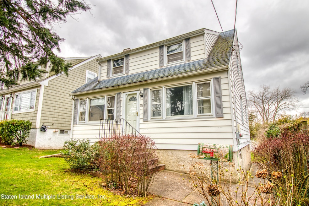 Sold $660,000 • Co-Listing Agent