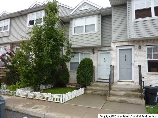 53 Studio Ln, Staten Island, NY 10304 - photo 1