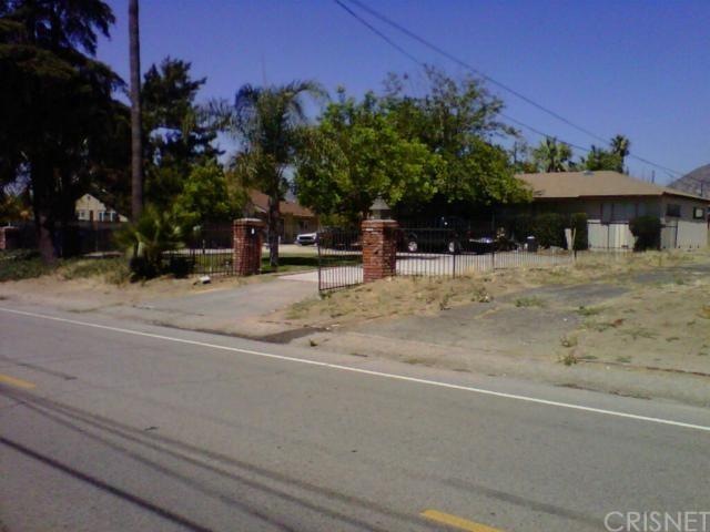 14571 Bledsoe St, Sylmar, CA 91342 - photo 1