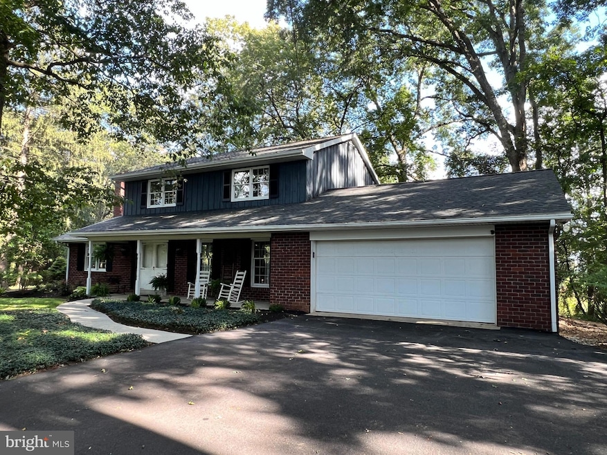 1105 Cider Press Rd, Manheim, PA 17545 - photo 1