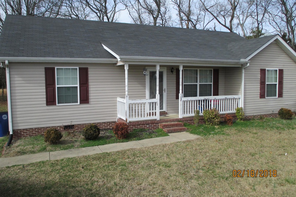 105 Turning Leaf Ct, Shelbyville, TN 37160 - photo 1