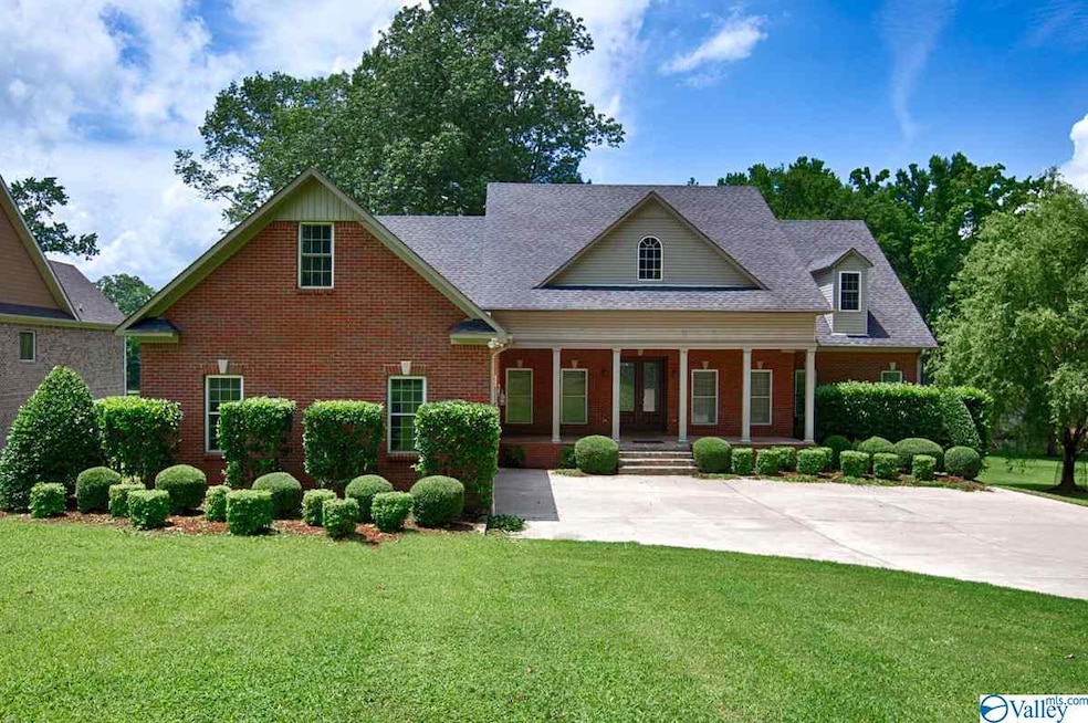 Sold $870,000 • Co-Listing Agent