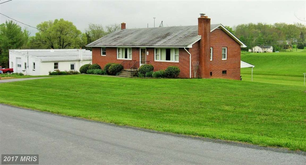 41 Saumsville Rd, Maurertown, VA 22644 - photo 1