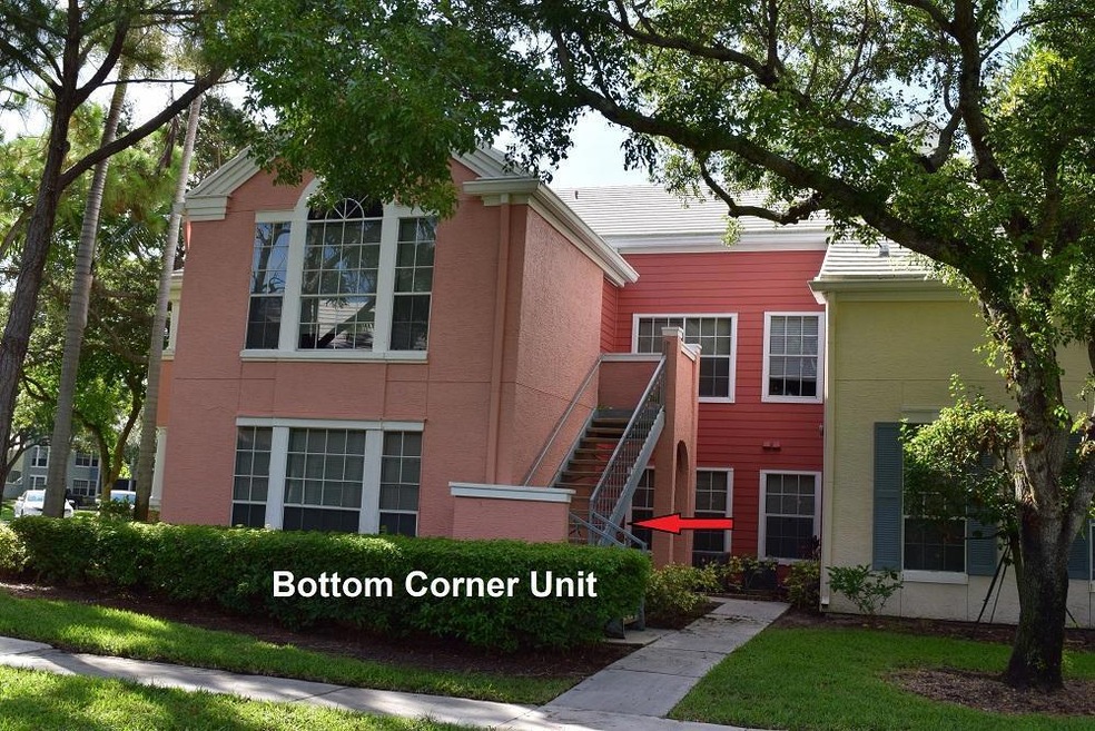 Bottom Corner Unit
