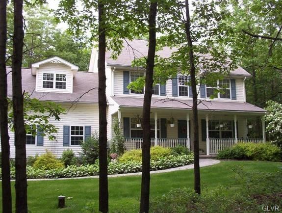 1353 Brian Ln, Effort, PA 18330 - photo 1