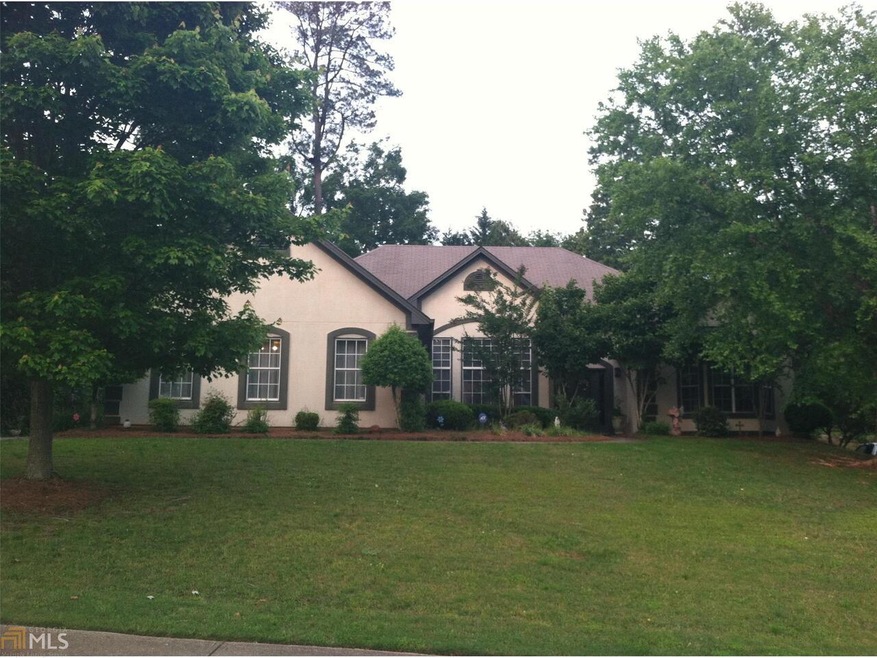 4073 Rosewood View Dr, Suwanee, GA 30024 - photo 1