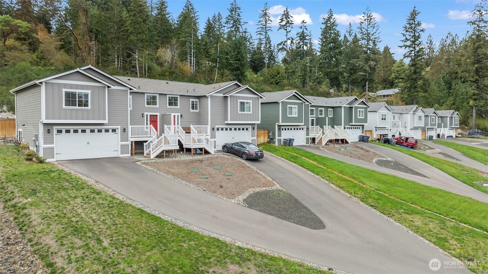 19013 Washington 3 unit A-B, Allyn, WA 98524 - photo 1
