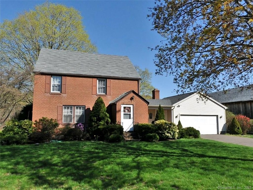 207 Shaker Rd, Enfield, CT 06082 - photo 1