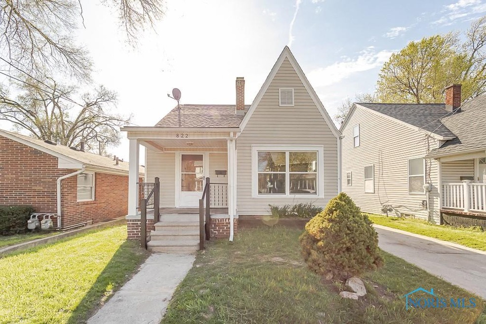 822 Wright Ave, Toledo, OH 43609 - photo 1
