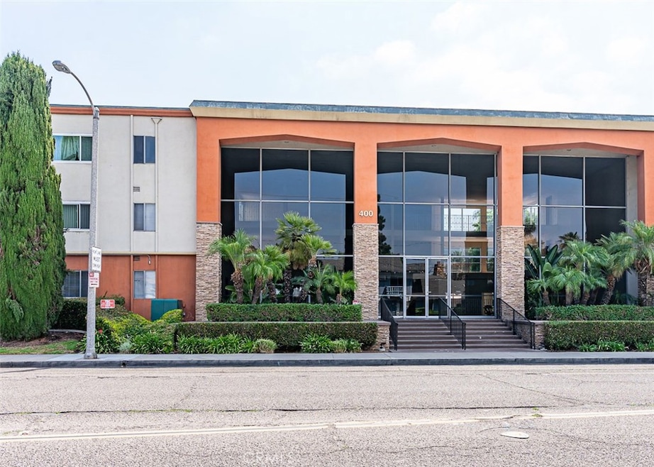 Club Acacia Apartments unit B10, Fullerton, CA 92831 - photo 1