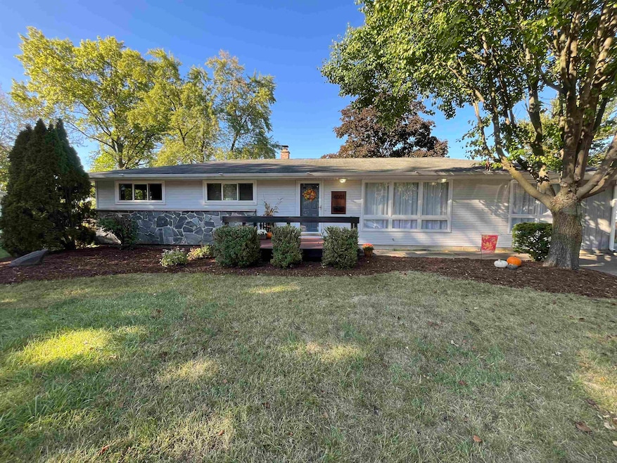 Pending $249,900 • Co-Listing Agent