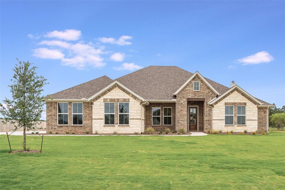 1012 Monaco Ct, Springtown, TX 76082 - photo 1
