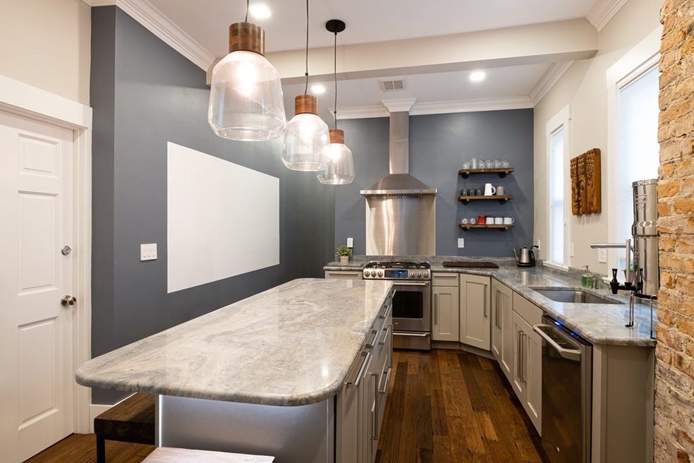 22 Bigelow St unit 2A, Cambridge, MA 02139 - photo 1