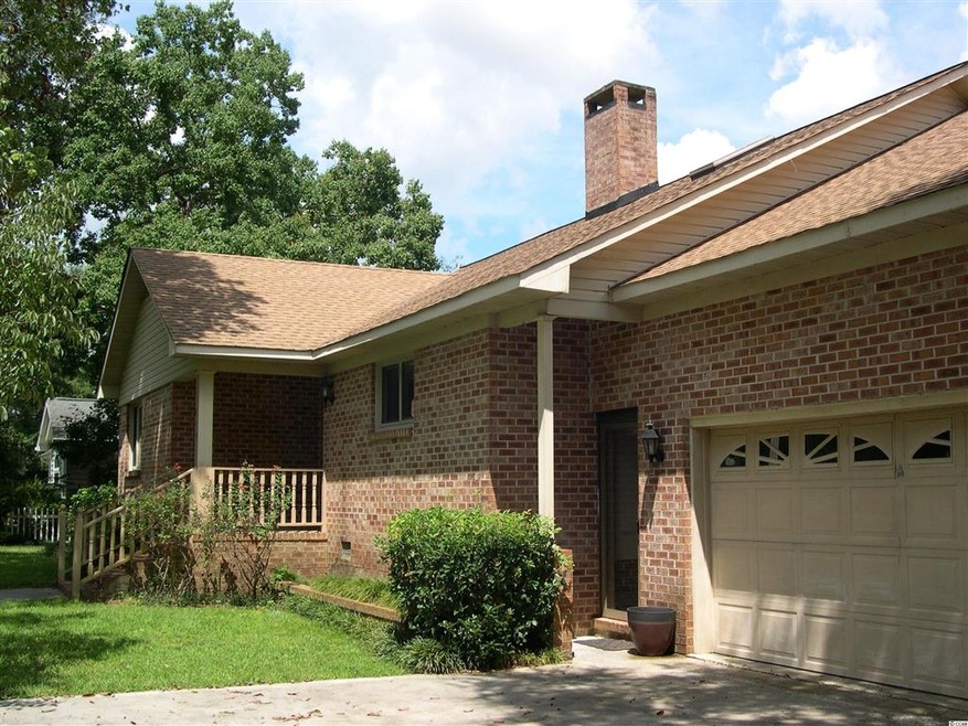 414 Sassanqua Dr, Georgetown, SC 29440 - photo 1