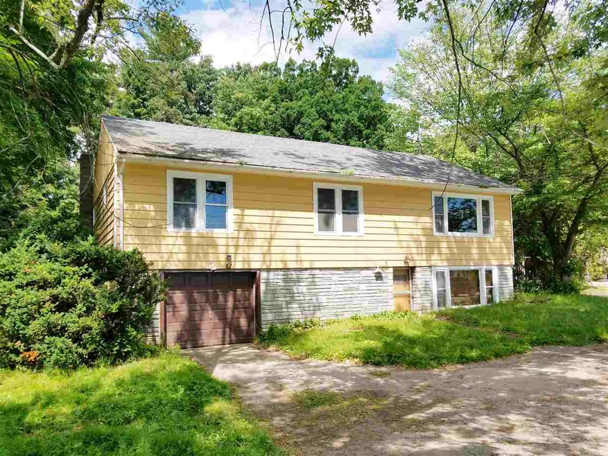 740 Daniel Webster Hwy, Merrimack, NH 03054 - photo 1