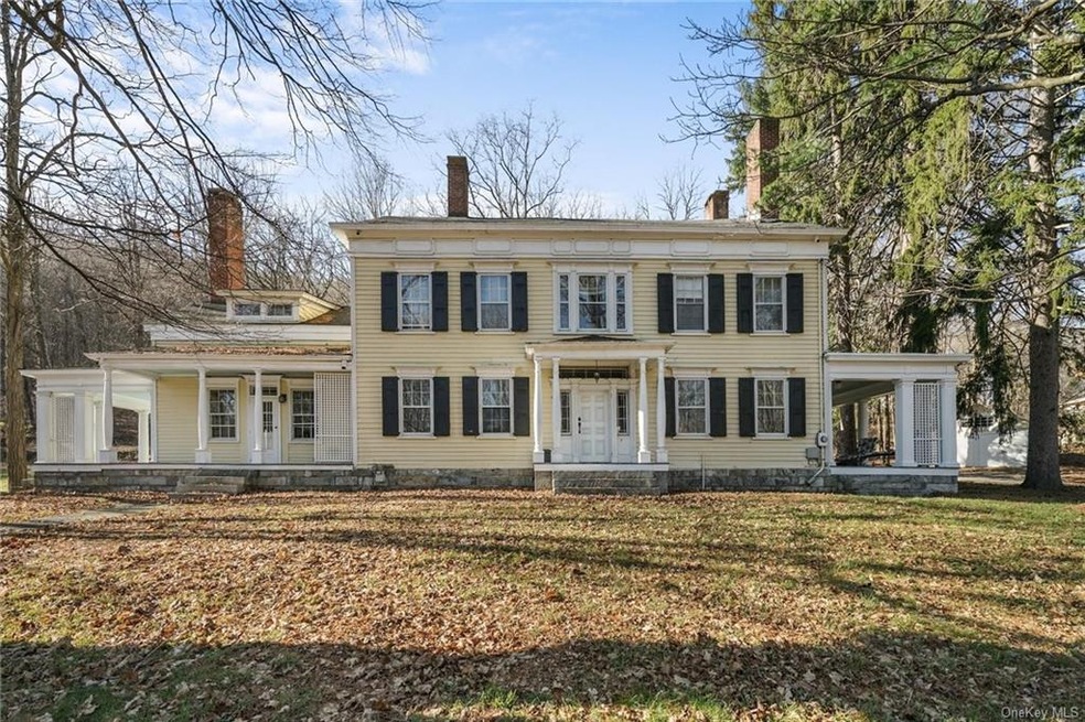 885 Stoneleigh Ave, Carmel, NY 10512 - photo 1