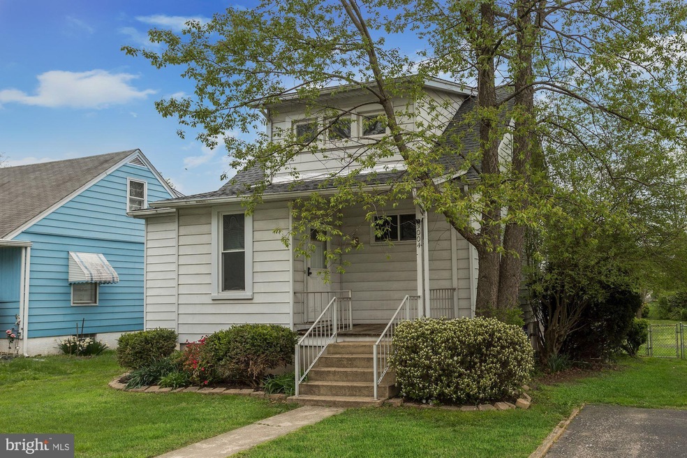 3004 Illinois Ave, Halethorpe, MD 21227 - photo 1