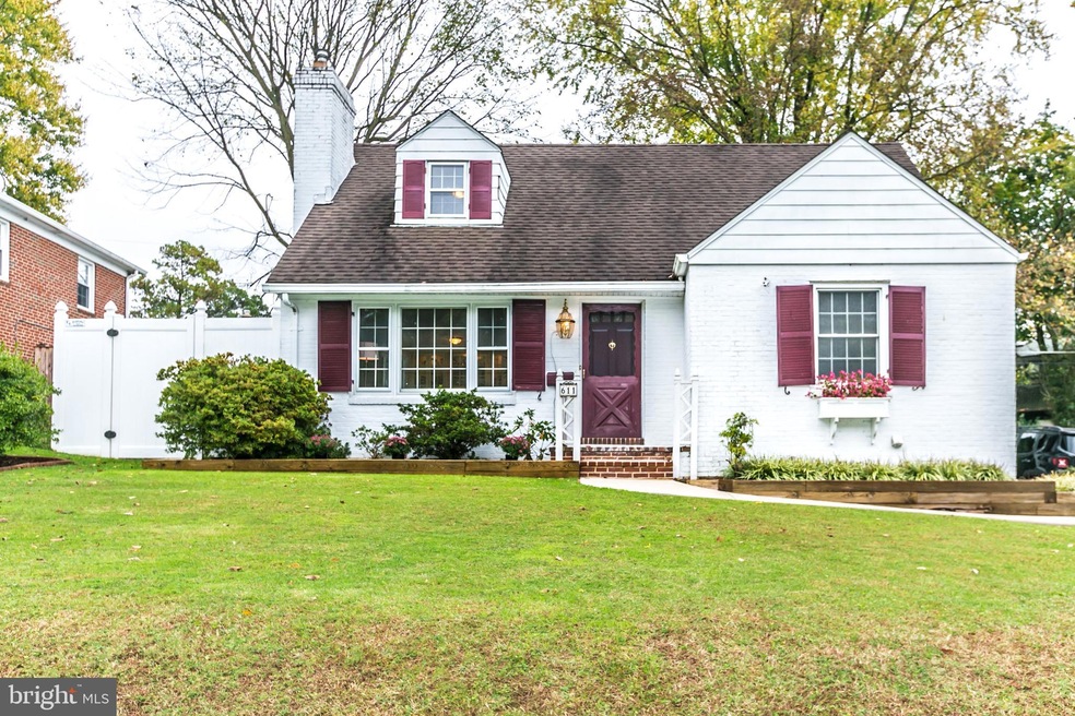 611 Piccadilly Rd, Towson, MD 21204 - photo 1