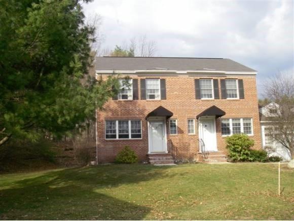 55 Windsor Ct unit 55, Keene, NH 03431 - photo 1