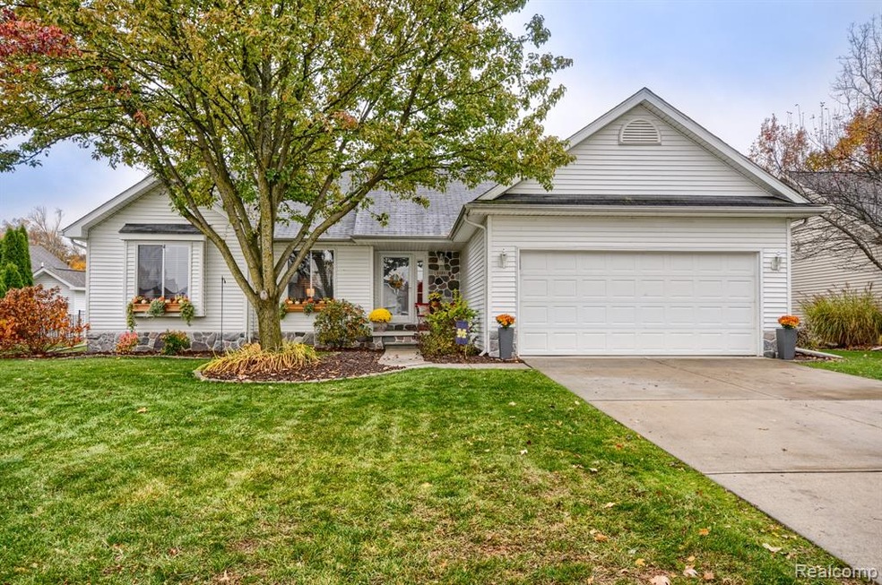 4121 Mccord Dr unit 16, Clio, MI 48420 - photo 1