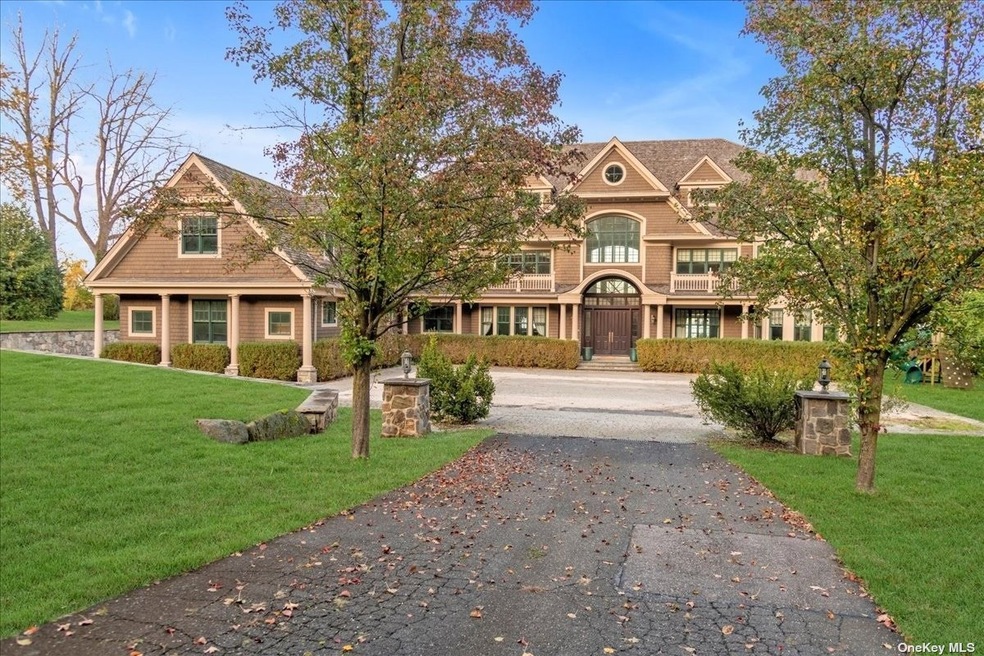 263 Harbor Acres Rd, Port Washington, NY 11050 - photo 1