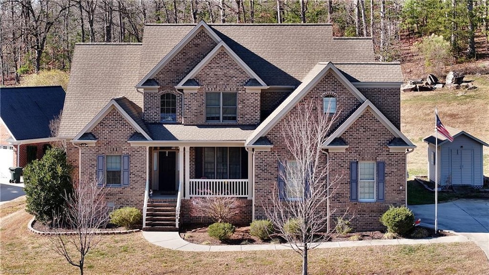 564 Sykes Farm Rd, Asheboro, NC 27205 - photo 1