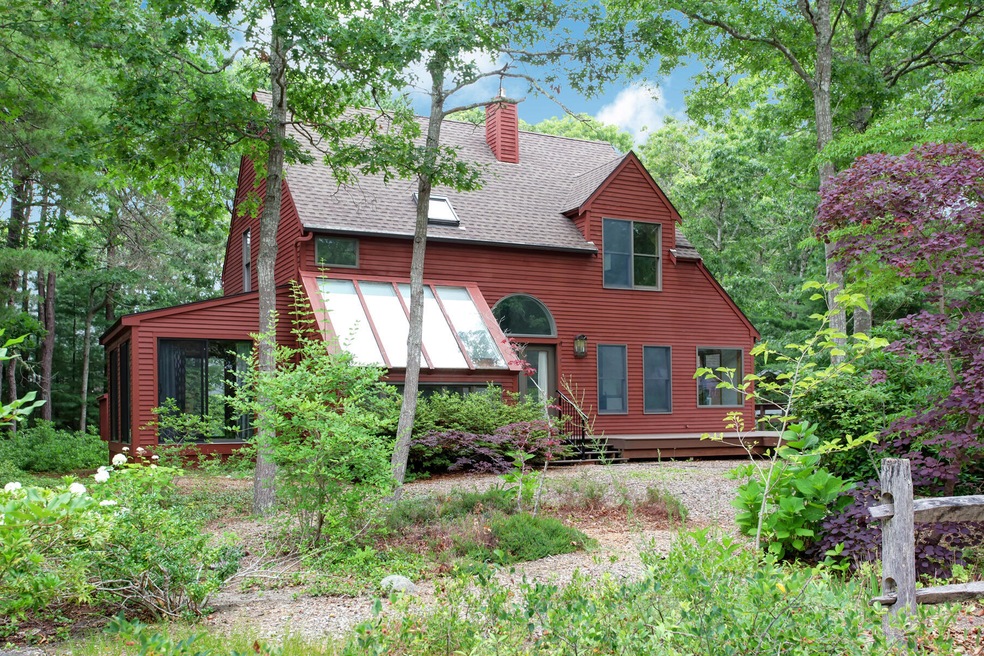 47 Whippoorwill Cir, Mashpee, MA 02649 - photo 1