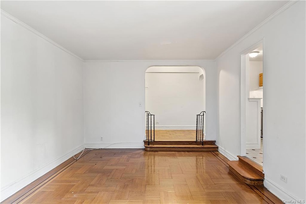 2962 Decatur Ave unit 3-D, Bronx, NY 10458 - photo 1