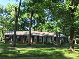 613 Sharondale Drive 3 bedroom, 2 bath brick home on a large lot in Sharondale.