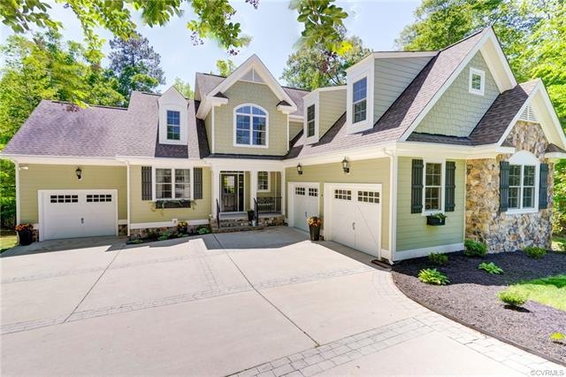 Welcome to 4400 Rock Wren Drive - Built by Souther