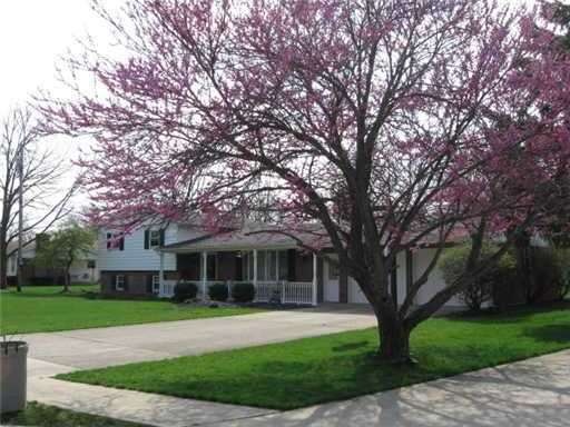 423 E Haven, Other, OH 45885 - photo 1