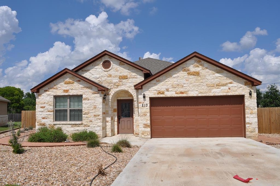210 Clyde Run, Fredericksburg, TX 78624 - photo 1