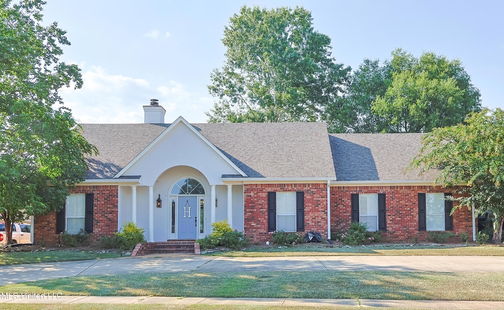 200 Woodlands Green Drive