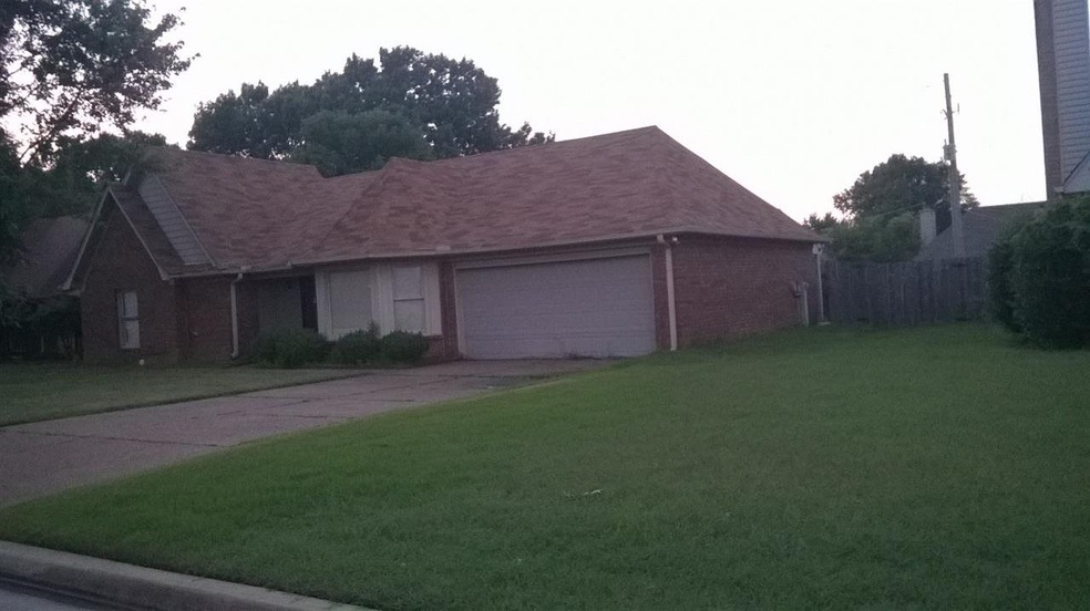 This lovely home is a short sale. Doesn't seem to 