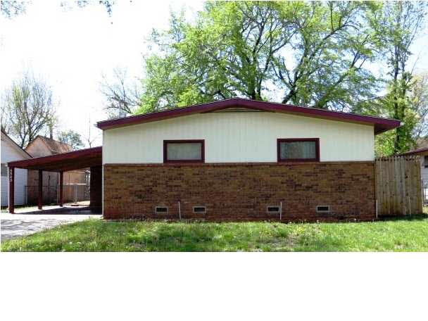 Lovely home with great attached carport