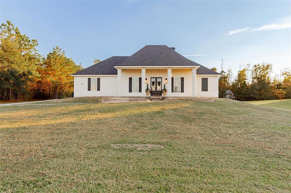 3915 Jacobs Way, Lake Charles, LA 70605 - photo 1