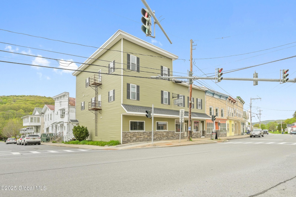 281 Main St, Richmondville (49 of 51)